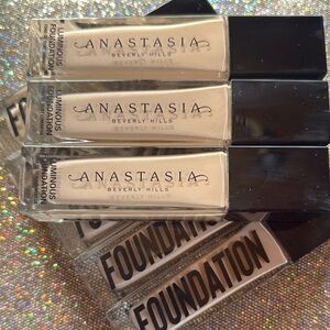 Anastasia Beverly Hills Luminous  Foundation - Cream 100 N